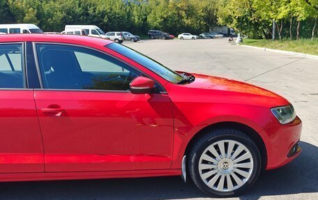 Volkswagen Jetta VI, 2014 год, 850 000 рублей, 11 фотография