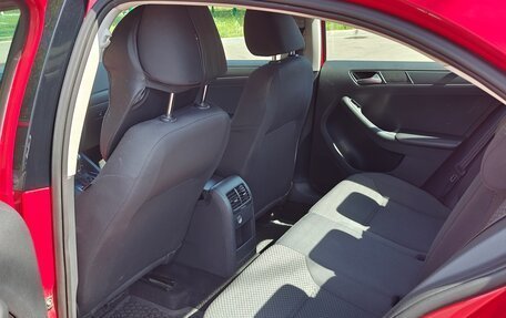 Volkswagen Jetta VI, 2014 год, 850 000 рублей, 15 фотография