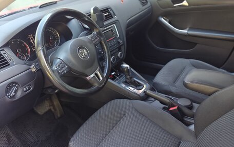 Volkswagen Jetta VI, 2014 год, 850 000 рублей, 23 фотография