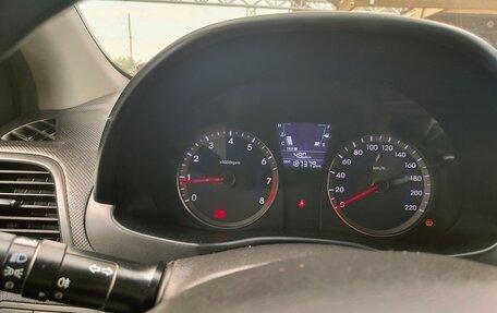 Hyundai Solaris II рестайлинг, 2011 год, 730 000 рублей, 16 фотография