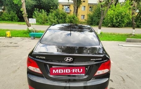 Hyundai Solaris II рестайлинг, 2011 год, 730 000 рублей, 9 фотография