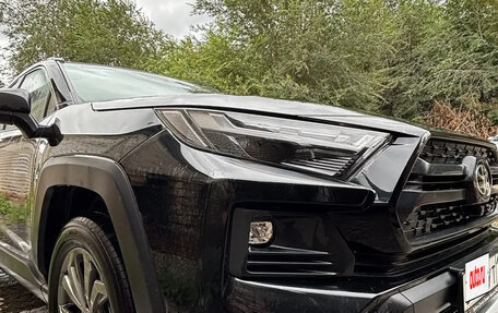 Toyota RAV4, 2025 год, 3 750 000 рублей, 2 фотография