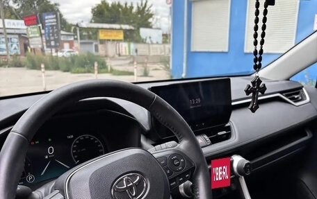 Toyota RAV4, 2025 год, 3 750 000 рублей, 3 фотография