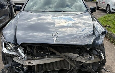 Mercedes-Benz E-Класс, 2011 год, 1 350 000 рублей, 17 фотография