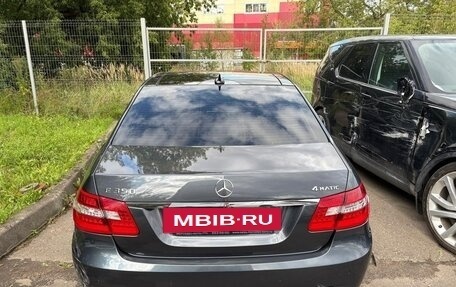 Mercedes-Benz E-Класс, 2011 год, 1 350 000 рублей, 15 фотография