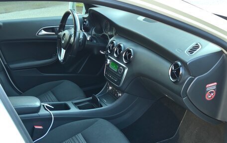 Mercedes-Benz A-Класс, 2014 год, 1 195 000 рублей, 9 фотография