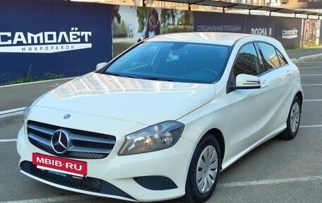 Mercedes-Benz A-Класс, 2014 год, 1 195 000 рублей, 3 фотография
