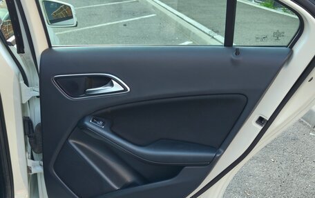 Mercedes-Benz A-Класс, 2014 год, 1 195 000 рублей, 13 фотография