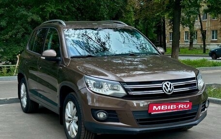 Volkswagen Tiguan I, 2016 год, 1 629 000 рублей, 2 фотография