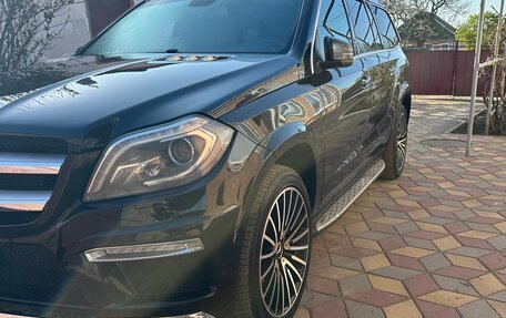 Mercedes-Benz GL-Класс, 2012 год, 2 400 000 рублей, 9 фотография