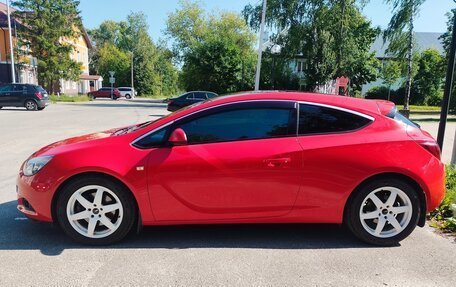 Opel Astra J, 2013 год, 995 000 рублей, 2 фотография