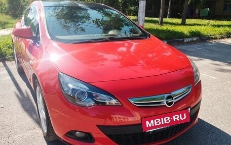 Opel Astra J, 2013 год, 995 000 рублей, 3 фотография