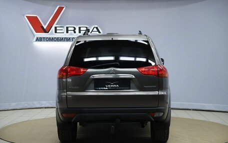 Mitsubishi Pajero Sport II рестайлинг, 2011 год, 1 290 000 рублей, 6 фотография