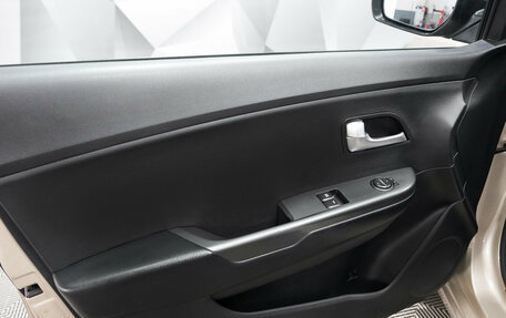KIA Rio III рестайлинг, 2015 год, 965 000 рублей, 5 фотография