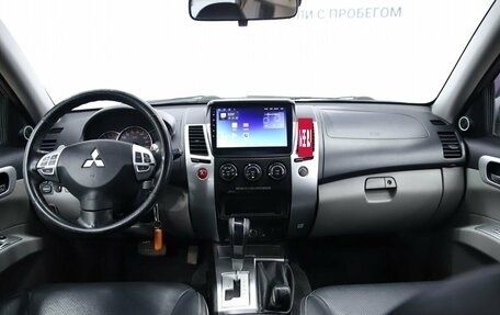 Mitsubishi Pajero Sport II рестайлинг, 2011 год, 1 290 000 рублей, 12 фотография