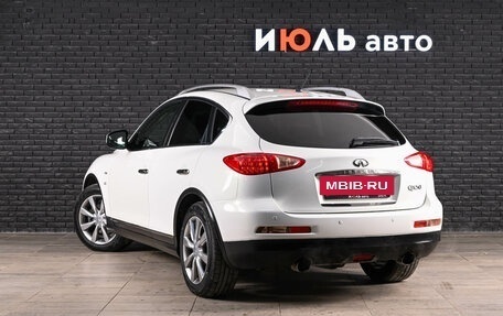 Infiniti QX50 I рестайлинг, 2014 год, 1 690 000 рублей, 6 фотография
