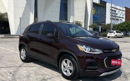 Chevrolet Trax, 2022 год, 1 300 000 рублей, 2 фотография