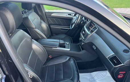 Mercedes-Benz GL-Класс, 2013 год, 3 000 000 рублей, 23 фотография