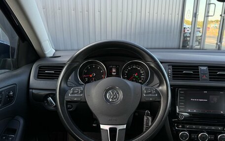 Volkswagen Jetta VI, 2012 год, 1 299 000 рублей, 12 фотография