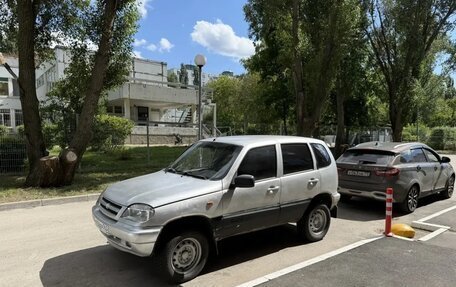 Chevrolet Niva I рестайлинг, 2004 год, 200 000 рублей, 3 фотография