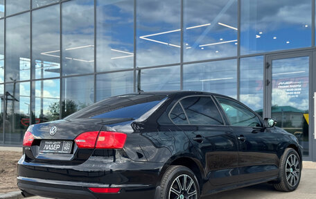 Volkswagen Jetta VI, 2014 год, 930 000 рублей, 2 фотография