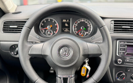 Volkswagen Jetta VI, 2014 год, 930 000 рублей, 12 фотография