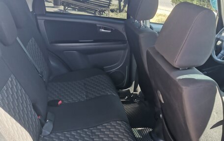 Suzuki SX4 II рестайлинг, 2008 год, 600 000 рублей, 10 фотография