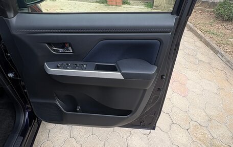 Toyota Roomy I, 2020 год, 1 300 000 рублей, 30 фотография