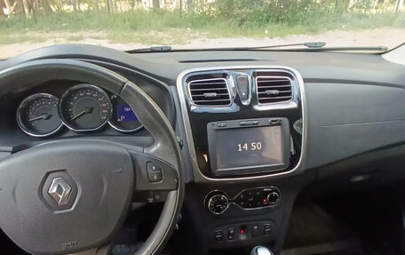 Renault Sandero II рестайлинг, 2016 год, 1 040 000 рублей, 8 фотография