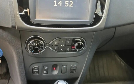 Renault Sandero II рестайлинг, 2016 год, 1 040 000 рублей, 11 фотография
