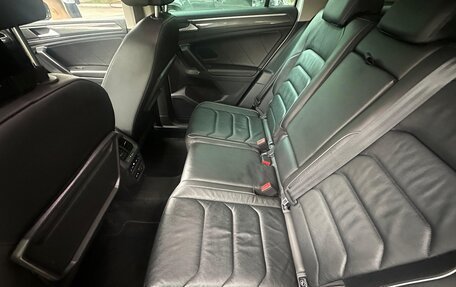 Volkswagen Tiguan II, 2019 год, 2 250 000 рублей, 15 фотография
