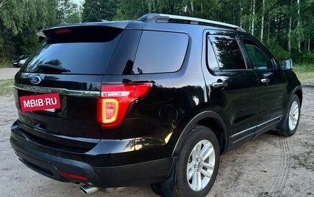 Ford Explorer VI, 2011 год, 1 400 000 рублей, 5 фотография
