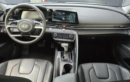 Hyundai Avante, 2023 год, 1 820 000 рублей, 8 фотография
