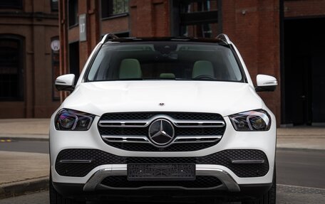 Mercedes-Benz GLE, 2022 год, 7 490 000 рублей, 2 фотография