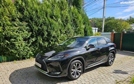 Lexus RX IV рестайлинг, 2020 год, 4 700 000 рублей, 3 фотография