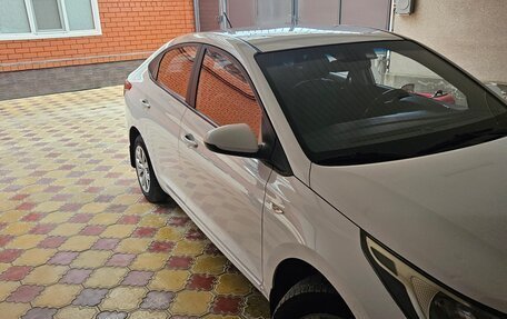 Hyundai Solaris II рестайлинг, 2021 год, 999 000 рублей, 5 фотография