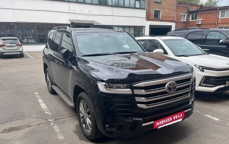 Toyota Land Cruiser, 2024 год, 13 500 000 рублей, 2 фотография