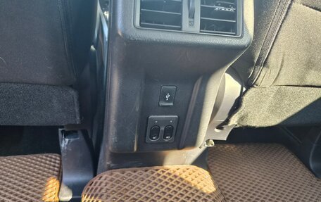 Mitsubishi Outlander III рестайлинг 3, 2018 год, 2 750 000 рублей, 16 фотография