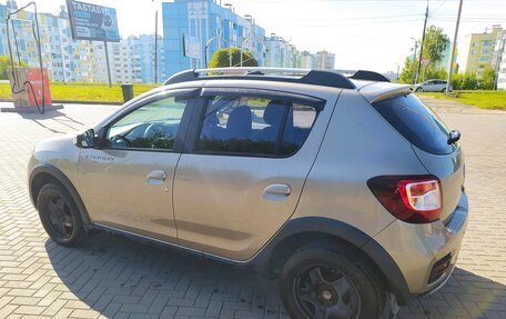 Renault Sandero II рестайлинг, 2022 год, 1 650 000 рублей, 3 фотография