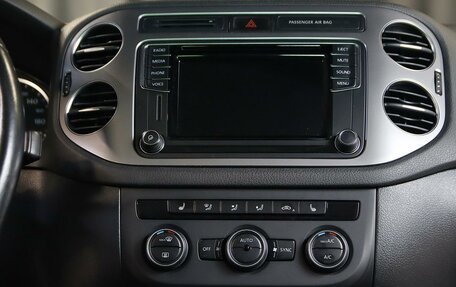 Volkswagen Tiguan I, 2016 год, 1 349 000 рублей, 10 фотография