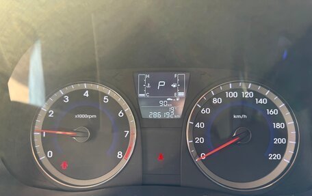 Hyundai Solaris II рестайлинг, 2015 год, 699 000 рублей, 12 фотография