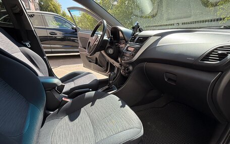 Hyundai Solaris II рестайлинг, 2015 год, 699 000 рублей, 13 фотография