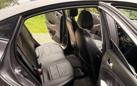 Hyundai Solaris II рестайлинг, 2014 год, 815 000 рублей, 17 фотография