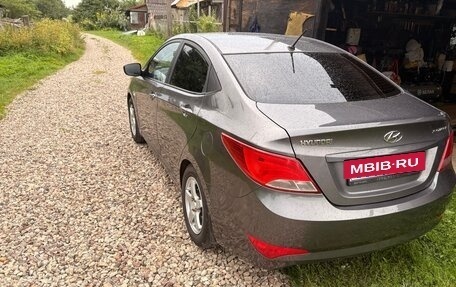Hyundai Solaris II рестайлинг, 2014 год, 815 000 рублей, 5 фотография