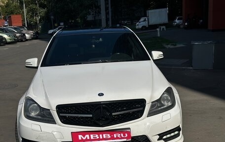 Mercedes-Benz C-Класс, 2012 год, 1 500 000 рублей, 3 фотография