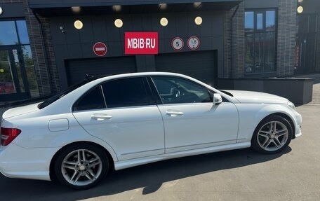 Mercedes-Benz C-Класс, 2012 год, 1 500 000 рублей, 5 фотография