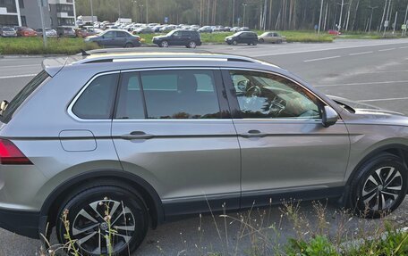 Volkswagen Tiguan II, 2019 год, 2 750 000 рублей, 3 фотография