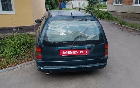 Opel Astra F, 1998 год, 135 000 рублей, 3 фотография