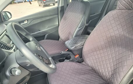 Hyundai Solaris II рестайлинг, 2018 год, 1 380 000 рублей, 9 фотография