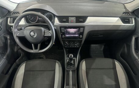 Skoda Rapid I, 2019 год, 980 000 рублей, 9 фотография